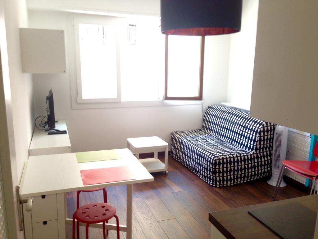 Studio La Reine Astrid Antibes Exteriör bild