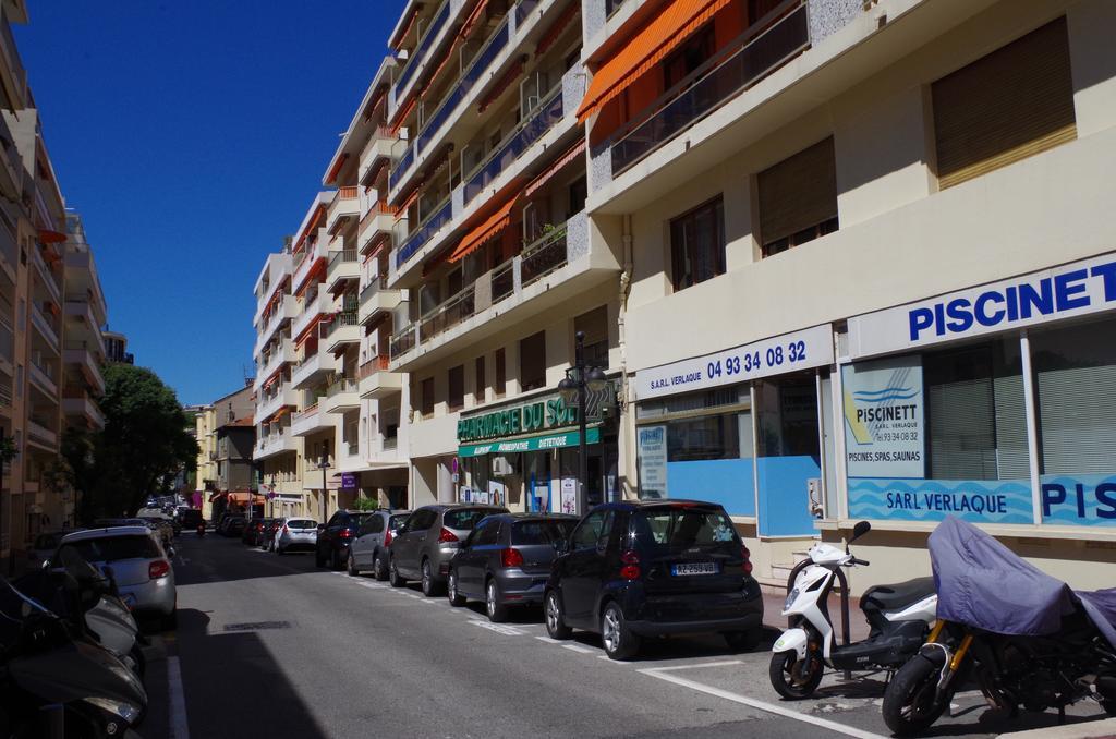 Studio La Reine Astrid Antibes Exteriör bild